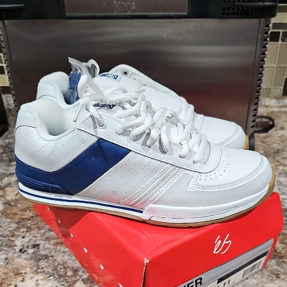 Es Rover - Picture 1 of 6